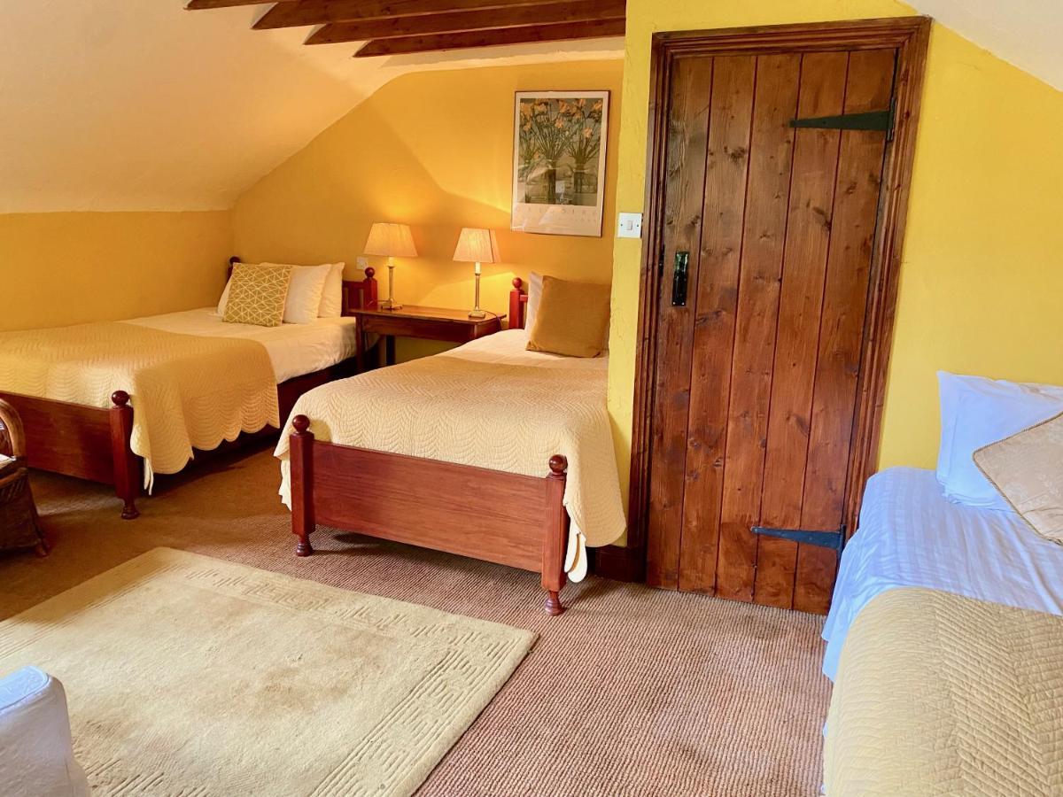 Barnabrow Country House Killinagh Ngoại thất bức ảnh